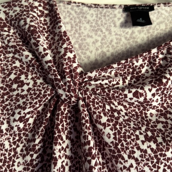 Ann Taylor Knot Dark Red Pattern Sweater - Picture 2 of 5